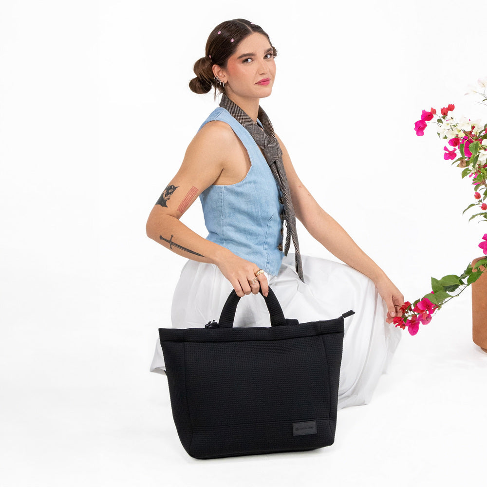 BOLSA TOTE BAG NARA Laptop 15.6" Cool Capital Negro