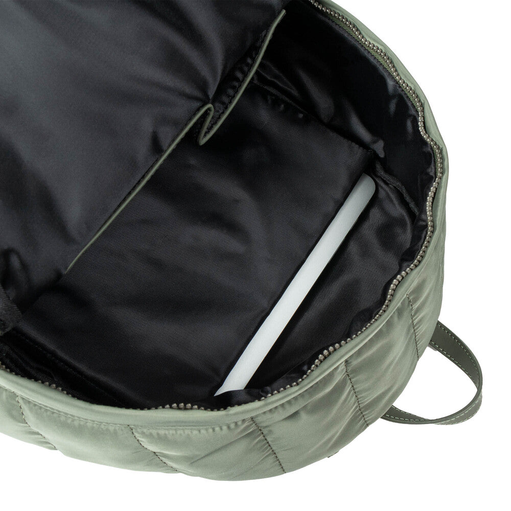 MOCHILA FUJI Laptop 15.6" Cool Capital Verde